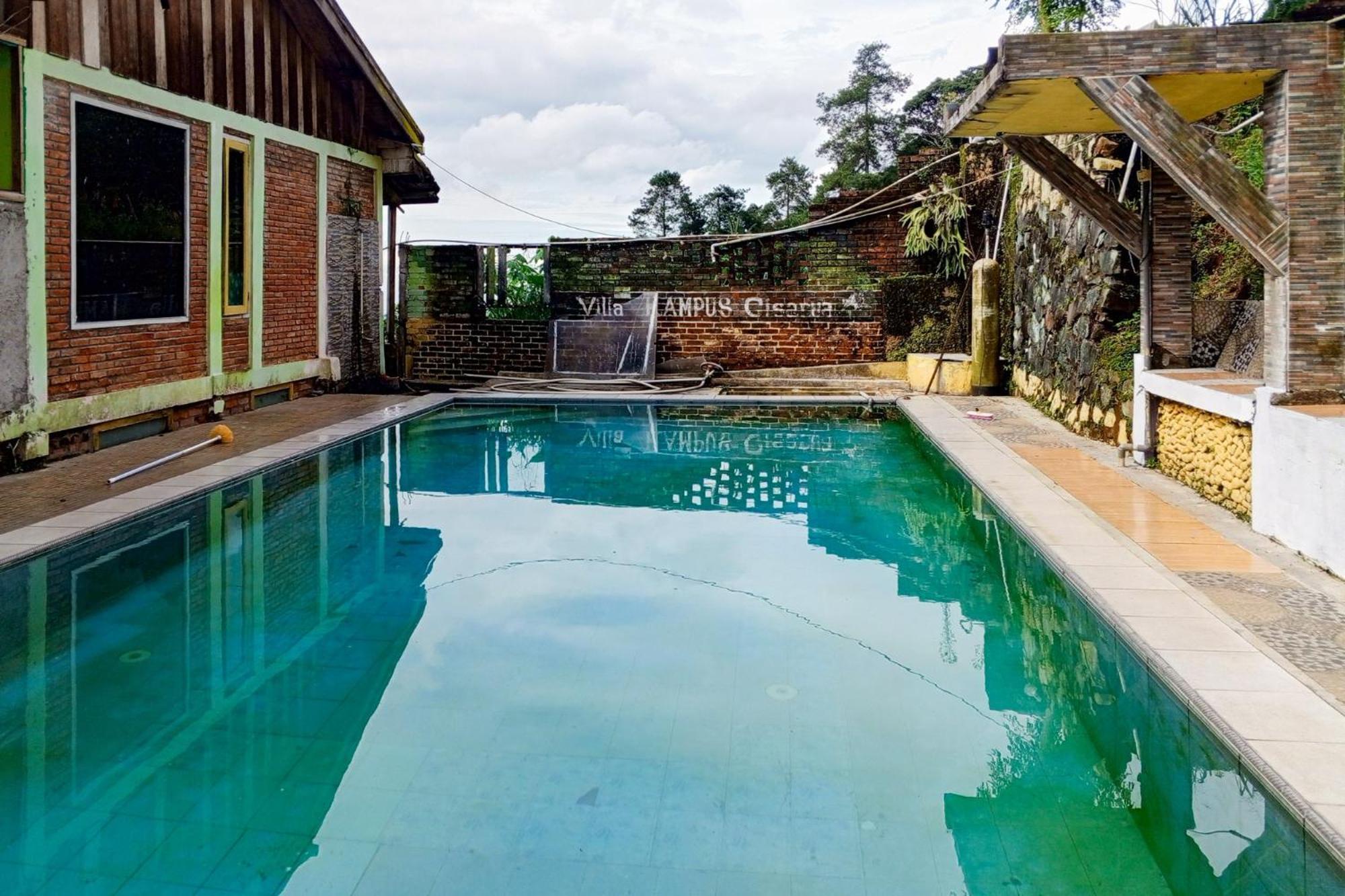 Villa Kampus Near Taman Safari Cisarua Puncak Redpartner Μπογκόρ Εξωτερικό φωτογραφία